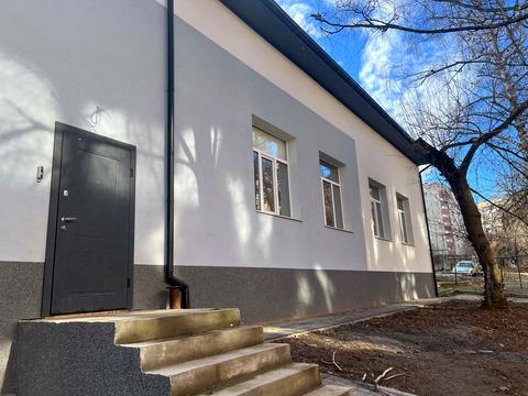 комерційна за адресою Марії Литвиненко-Вольгемут вул., 25