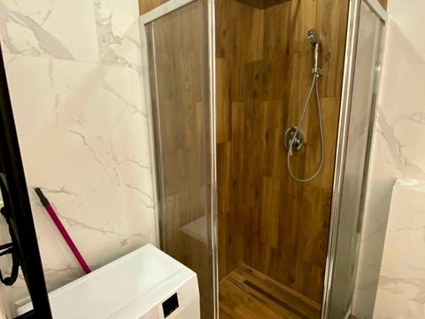квартира за адресою Київ, Набережно-Хрещатицька вул., 35