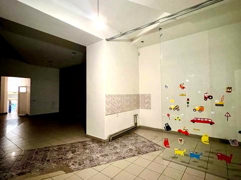 комерційна за адресою Січових Стрільців вул. (), 8