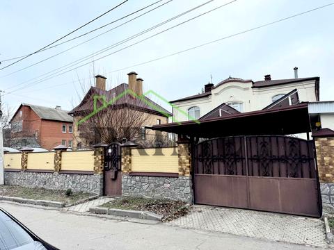 будинок за адресою Фруктова, 8