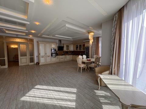 будинок за адресою с. Бобриця, Паркова