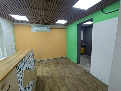 комерційна за адресою Івана Федорова вул., 31