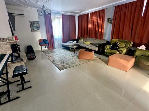 будинок за адресою Ялтинська вул.