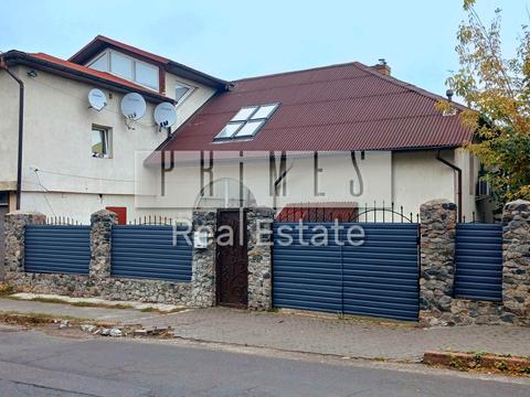 будинок за адресою Нечуя-Левицького вул.