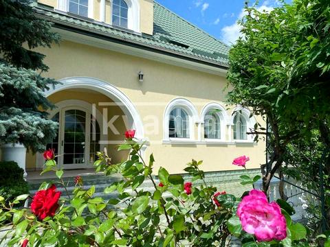 будинок за адресою Набережно-Лугова