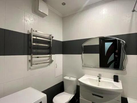 квартира за адресою Регенераторна вул., 4 к1-2
