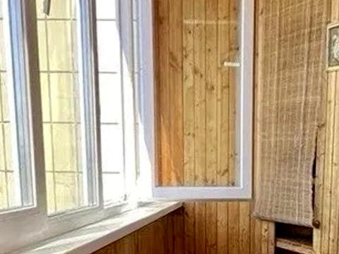 квартира за адресою В'ячеслава Чорновола вул., 14
