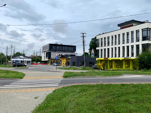 комерційна за адресою Львів, Хуторівка вул., 35В