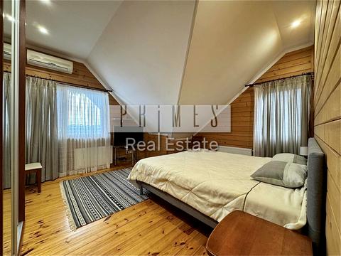 будинок за адресою Кар'єрна вул.