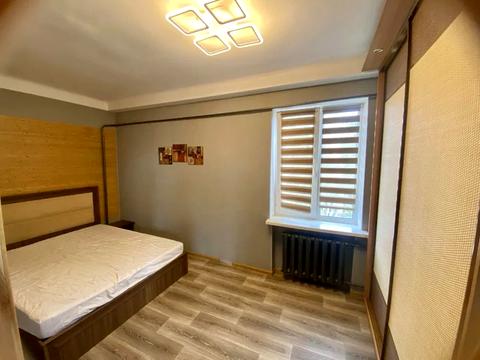 квартира за адресою Марії Приймаченко бульв. (Академіка Ліхачова), 4