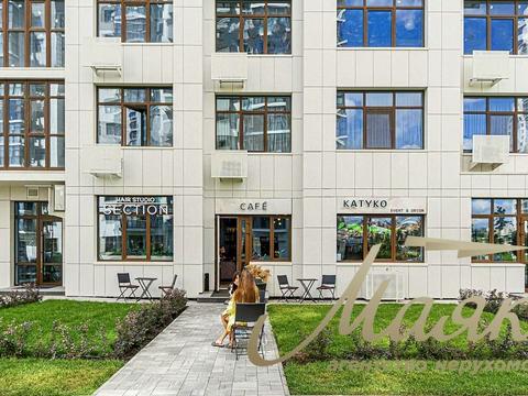 комерційна за адресою Андрія Верхогляда вул. (Михайла Драгомирова), 15-Б