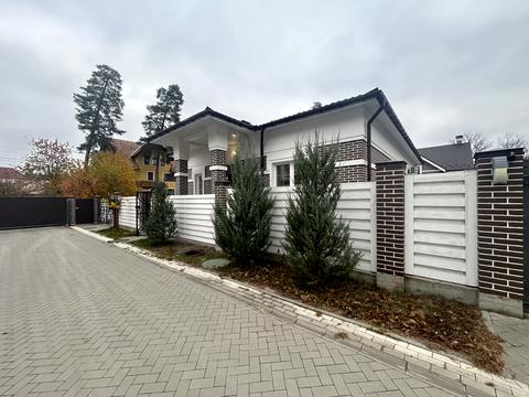 будинок за адресою Михайла Чалого вул., 1