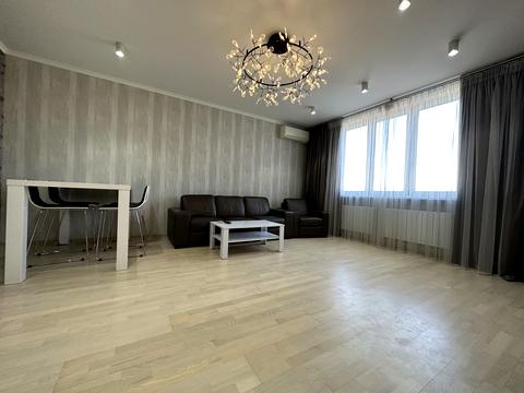 квартира за адресою Срібнокільська вул., 1