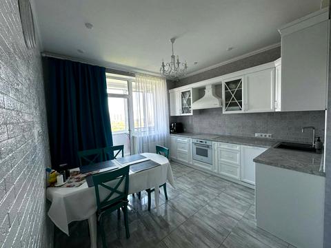 квартира по адресу Канатная ул., 112 б
