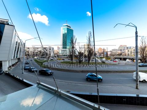 коммерческая по адресу Борщаговская ул., 12