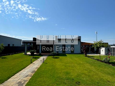 дом по адресу Київська ул.