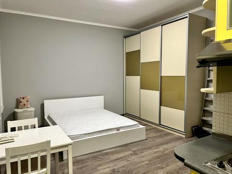 квартира за адресою Євгена Чикаленка вул. (Пушкінська), 12в