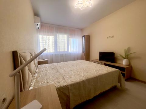 квартира за адресою Перлинна вул., 8