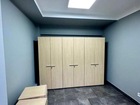 комерційна за адресою Олеся Гончара вул., 79/4