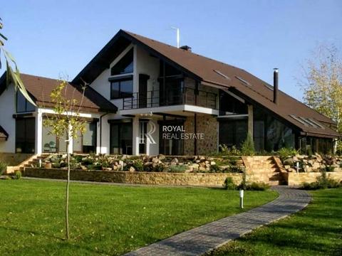 будинок за адресою Центральна