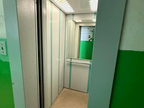 квартира за адресою Євгена Танцюри вул., 49