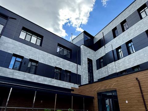 комерційна за адресою Михайла Максимовича вул. (Онуфрія Трутенка), 8