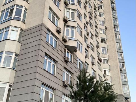 квартира по адресу Миколы Бажана просп., 8-Б