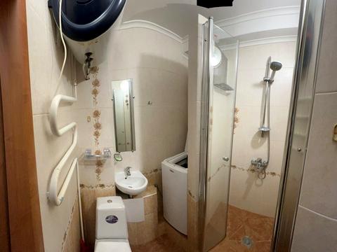 квартира за адресою Дніпровська вул., 8