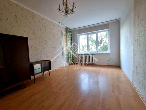 квартира за адресою Івана Авраменка вул. (Корнійчука), 12