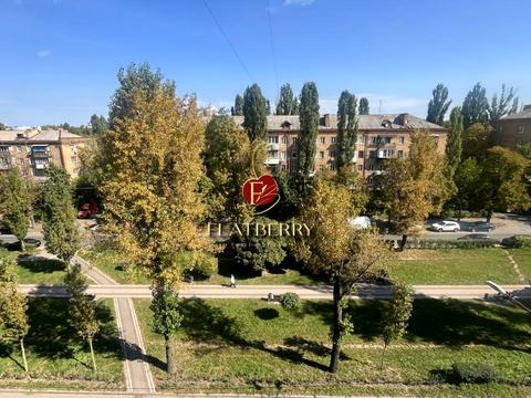 квартира за адресою Авіаконструктора Антонова вул., 43