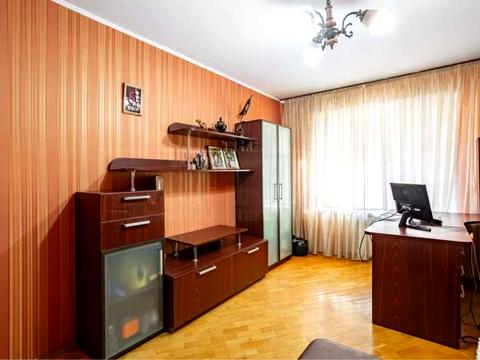 квартира за адресою Драгоманова вул., 44-А