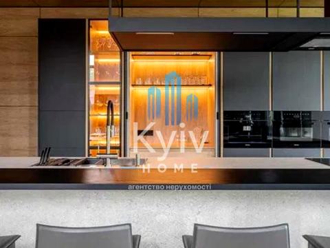 будинок за адресою Нова вул., 10