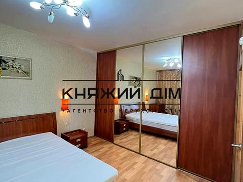 квартира за адресою Драгоманова вул., 12-А