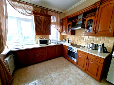 квартира по адресу Леси Украинки бульв., 7-Б