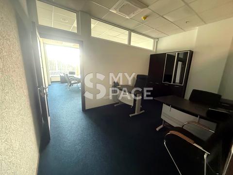 коммерческая по адресу Михаила Грушевского ул., 9-А