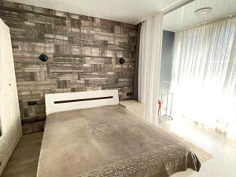 квартира по адресу Небесной Сотни просп. (Маршала Жукова), 111