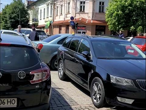 ділянка за адресою Мукачеве, Кирила Мефодія