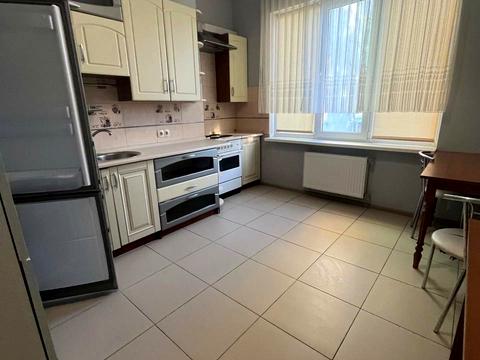 квартира за адресою Іспанський пров., 1