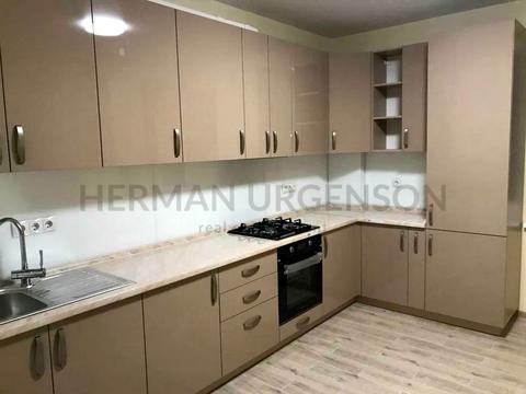 квартира за адресою Миколи Амосова вул., 1
