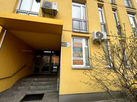 комерційна за адресою Регенераторна вул., 4 к14