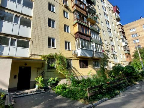 квартира за адресою Євгена Коновальця вул. (Щорса), 15 к2