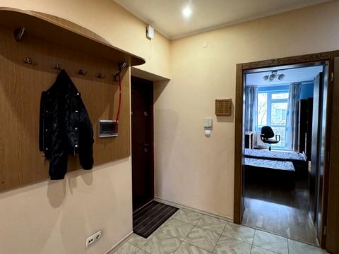 квартира за адресою Закарпатська вул., 11