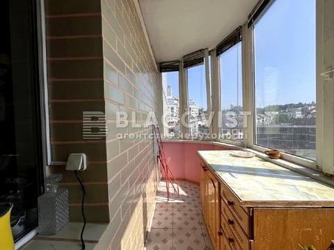 квартира за адресою Старонаводницька вул., 8