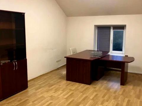 дом по адресу 53 Садова вул.