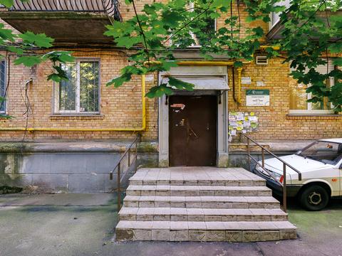 комерційна за адресою Князів Острозьких вул. (Московська), 41/8