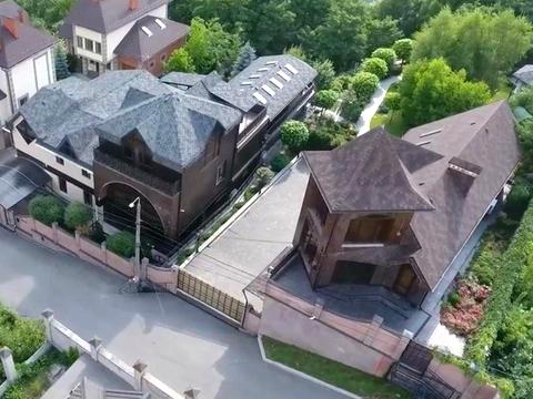 дом по адресу Андрея Верхогляда ул. (Михайла Драгомирова)