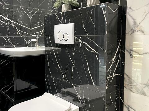 будинок за адресою Захисників Маріуполя вул. (Костромська)