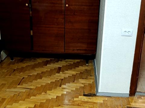 кімната за адресою Космічна вул.