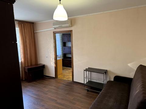 квартира за адресою Івана Їжакевича вул., 7/10