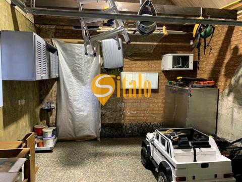 будинок за адресою Франка